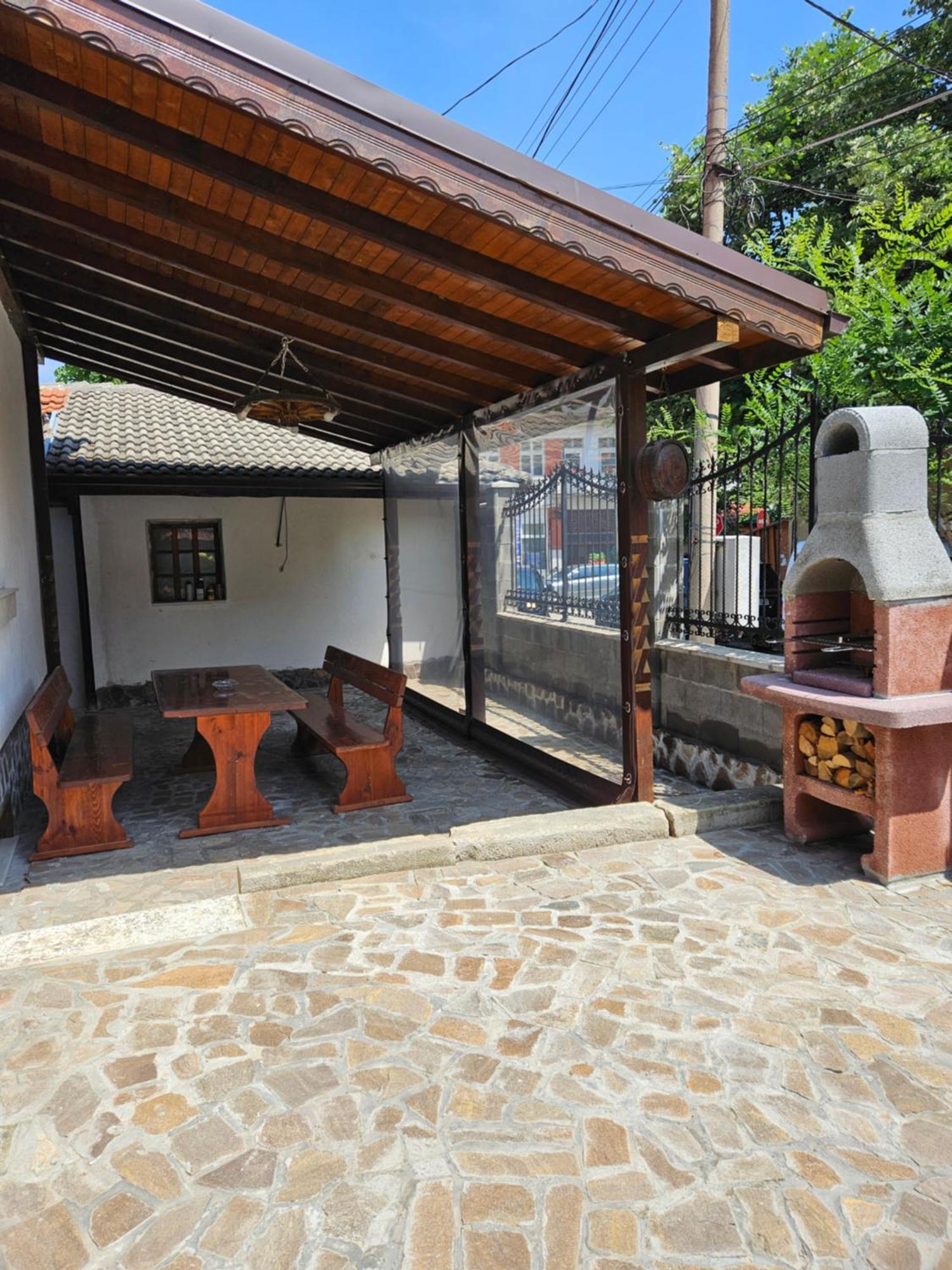 Cozy Rooms In Vratsa By Georgievi エクステリア 写真